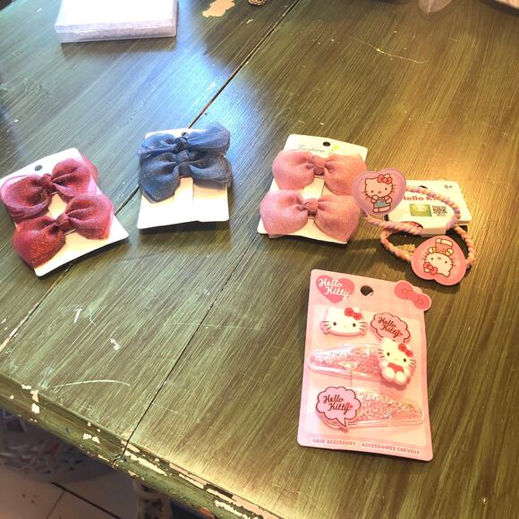 Hello Kitty and Hair Bow Bundle NEW Bows Clips Hair Bands - Picture 1 of 8